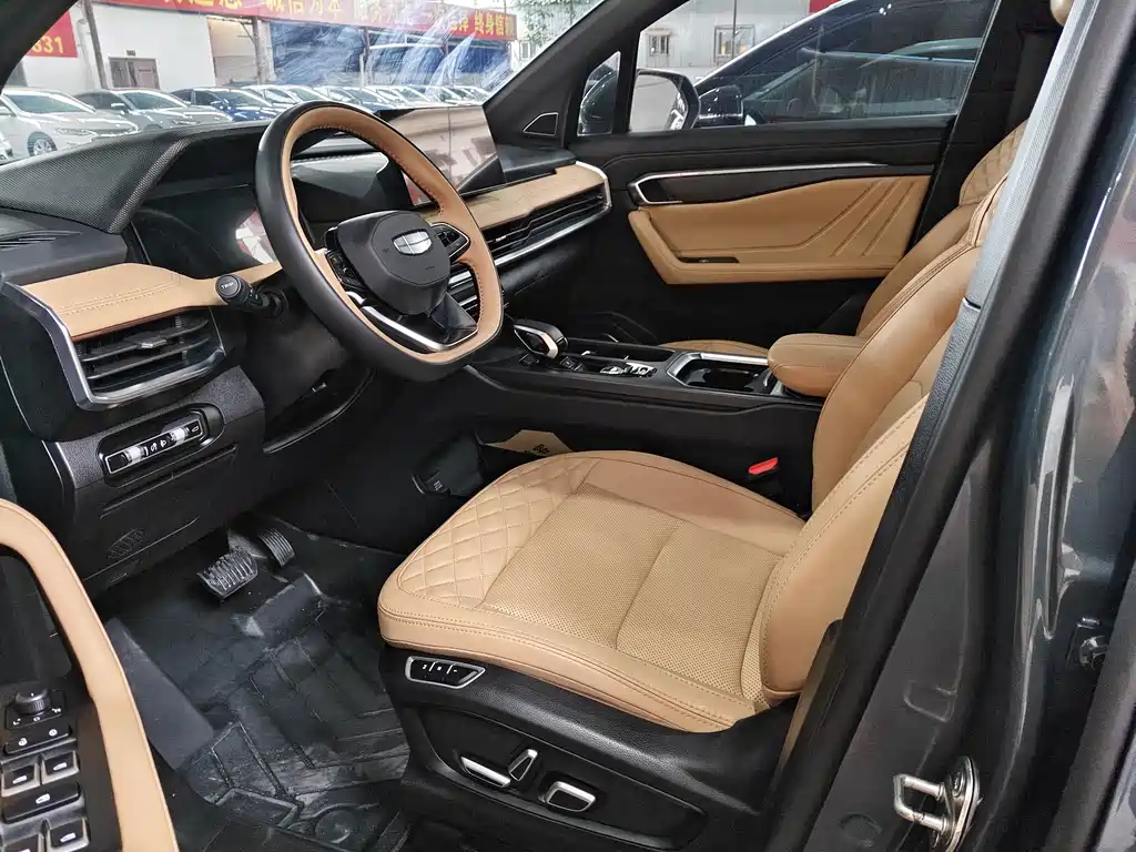 Geely Auto Geely Haoyue L 2023 2.0T DCT Flagship 2023 - thumbnail 4