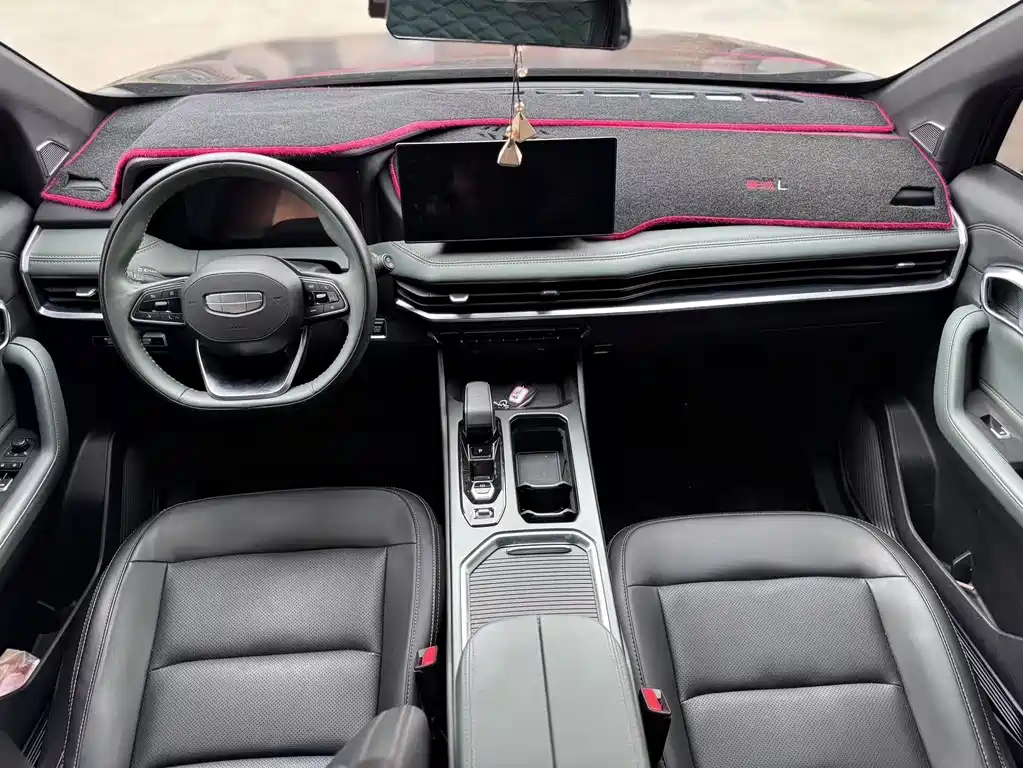 Geely Auto Haoyue L 2023 2.0T DCT Prestige 2023 - thumbnail 6