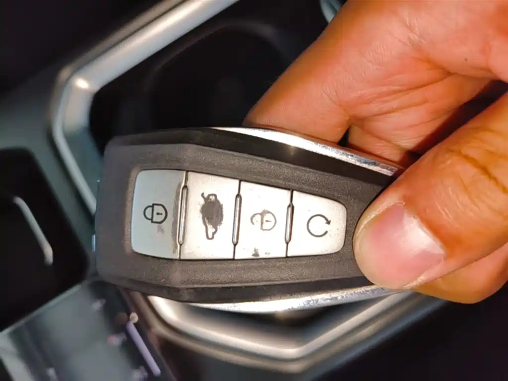 Geely Auto Geely Haoyue L 2023 2.0T DCT Premium 2023 - thumbnail 9