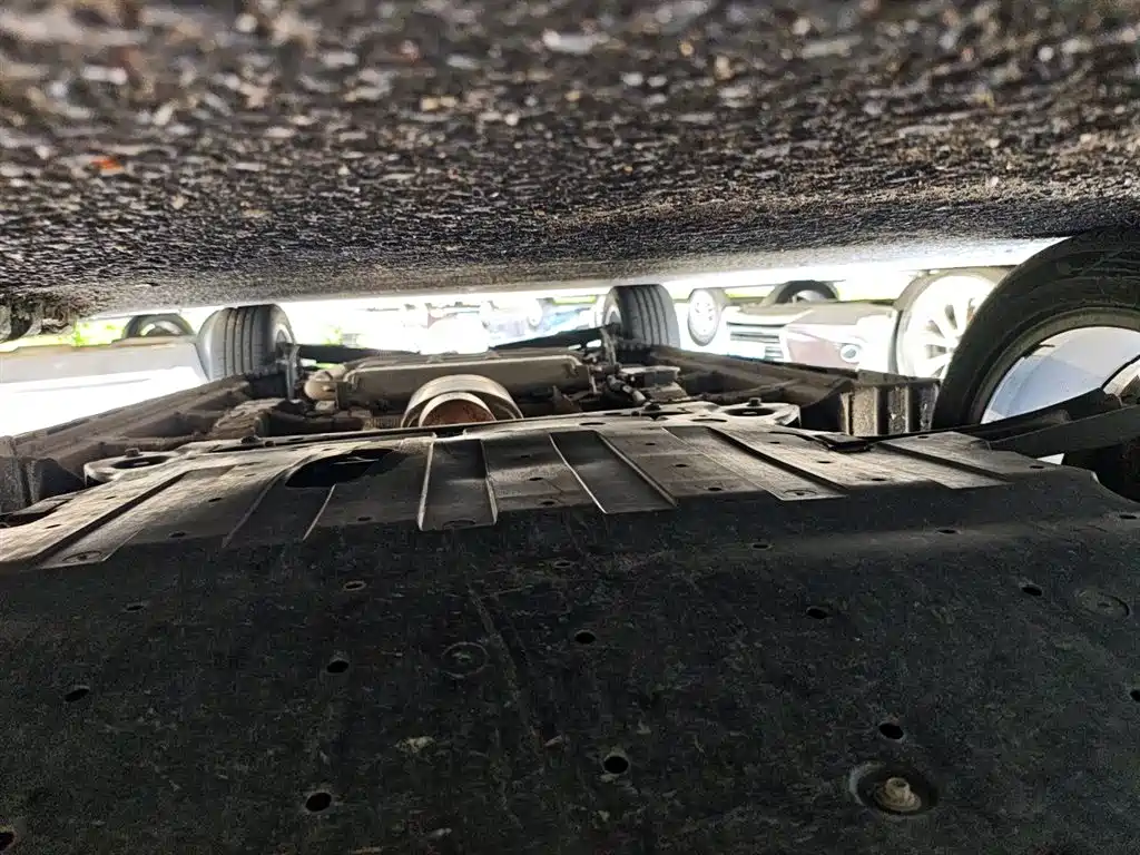 Geely Auto Haoyue L 2023 2.0T DCT Flagship 2023 - thumbnail 22