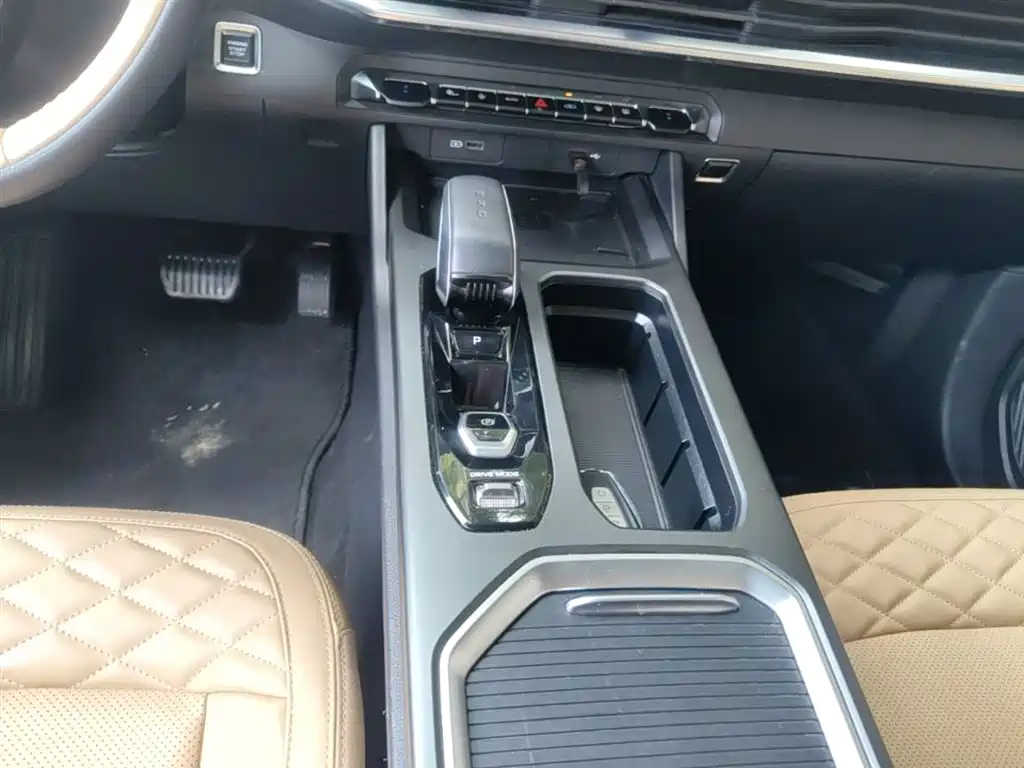 Geely Auto Haoyue L 2023 2.0T DCT Flagship 2023 - thumbnail 14