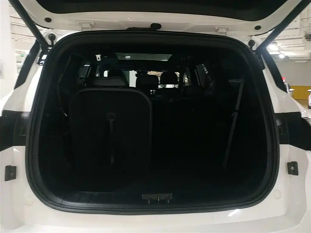 Geely Auto Geely Haoyue L 2023 2.0T DCT Prestige 2023 - thumbnail 19
