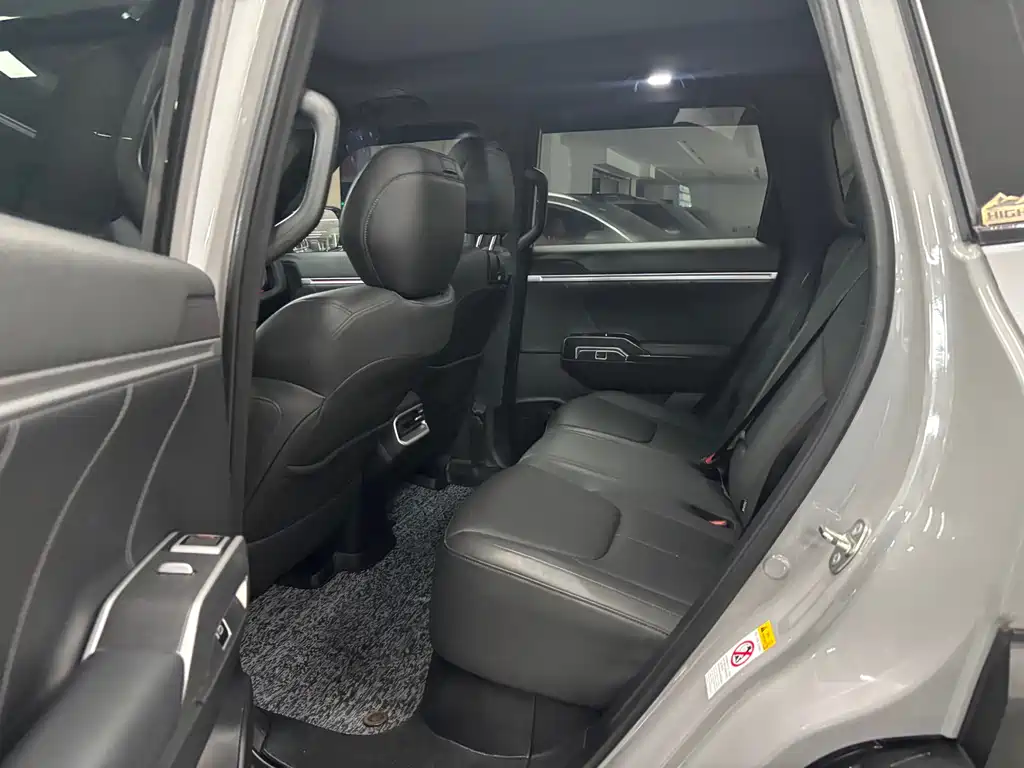 Deepal Deepal G318 2024 AWD Air Suspension Edition 2024 - thumbnail 11