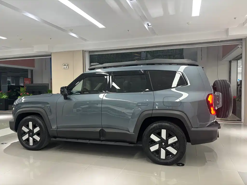 Deepal Deepal G318 2024 AWD Air Suspension Edition 2024 - thumbnail 8