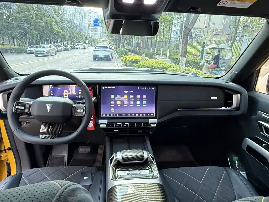 Deepal Deepal G318 2025 Worry-Free Crossing Edition AWD Yuanshan Edition 2025 - thumbnail 6