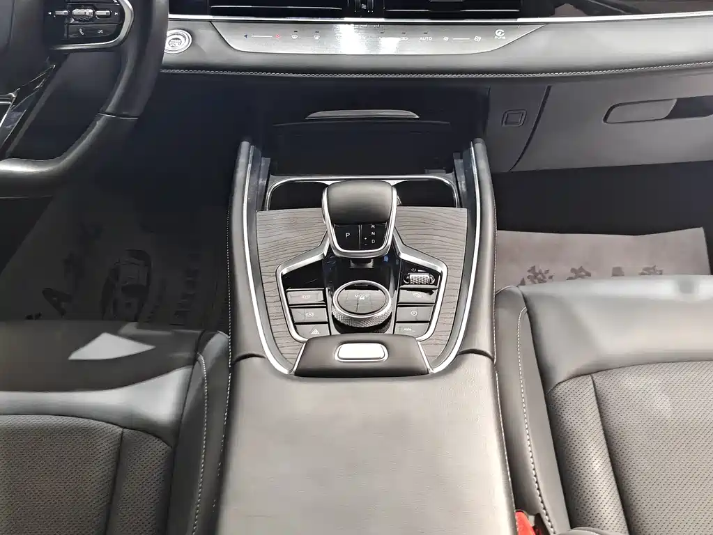 Chery Chery Tiggo 8 PRO 2022 290T FWD Tianqiong Edition 7-Seater 2022 - thumbnail 14