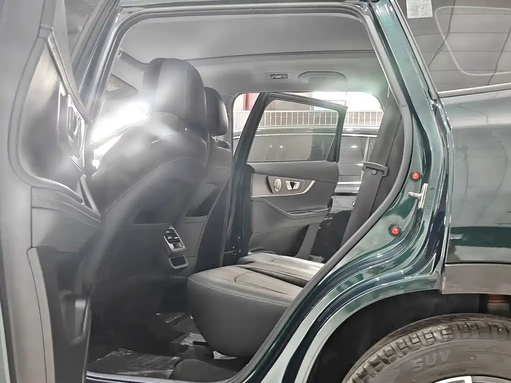Chery Chery Tiggo 8 PRO 2022 290T FWD Tianqiong Edition 7-Seater 2022 - thumbnail 16