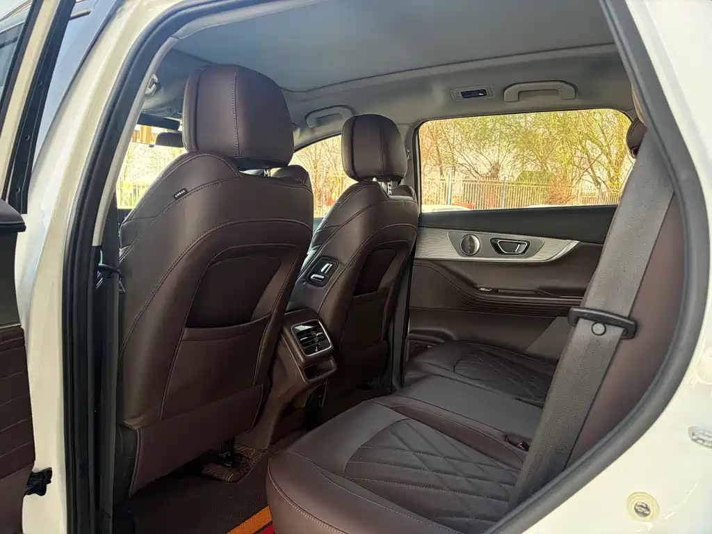 Chery Chery Tiggo 8 PRO 390T FWD Haohan Edition 7-Seater 2023 - thumbnail 6