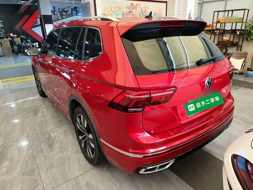 Volkswagen Tiguan L 380TSI AWD R-Line Flagship Edition 7-Seater 2021 - thumbnail 5