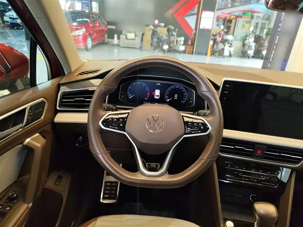 Volkswagen Tiguan L 380TSI AWD R-Line Flagship Edition 7-Seater 2021 - thumbnail 11