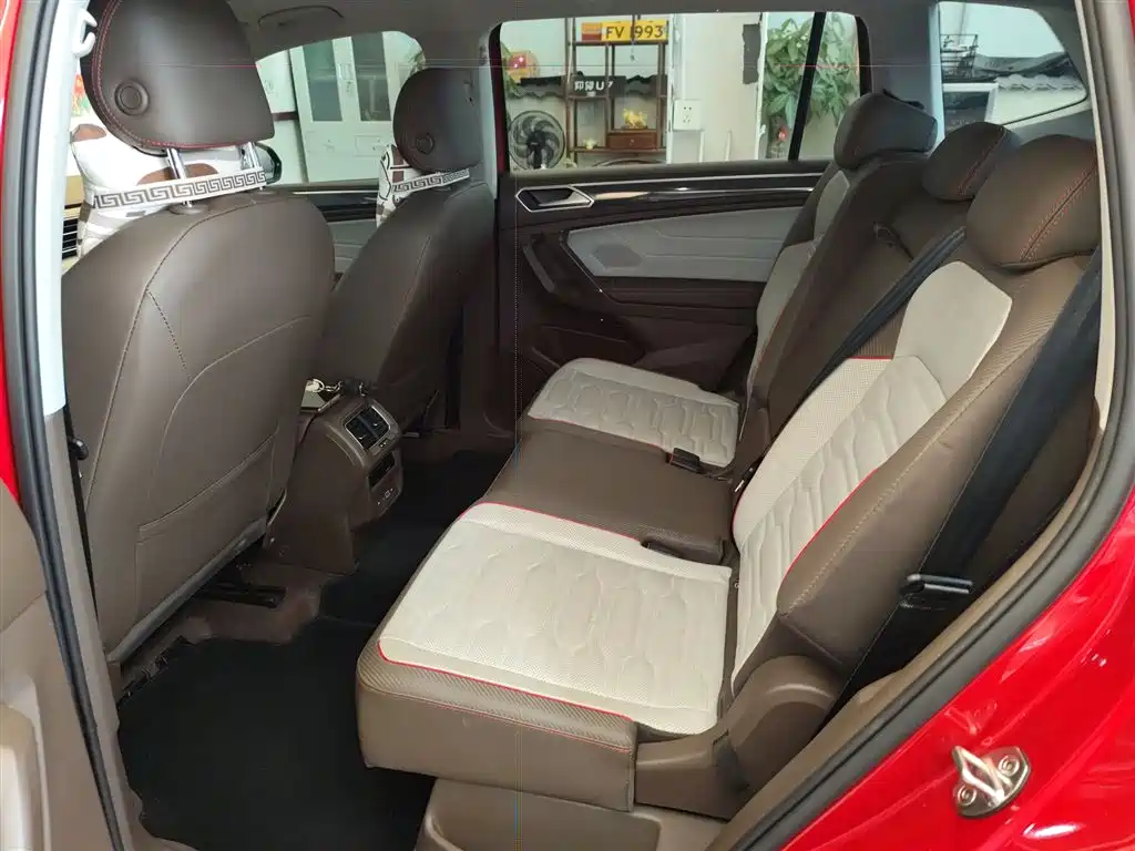Volkswagen Tiguan L 380TSI AWD R-Line Flagship Edition 7-Seater 2021 - thumbnail 17