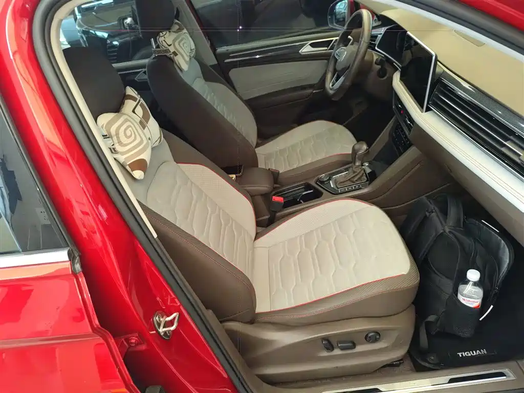 Volkswagen Tiguan L 380TSI AWD R-Line Flagship Edition 7-Seater 2021 - thumbnail 25