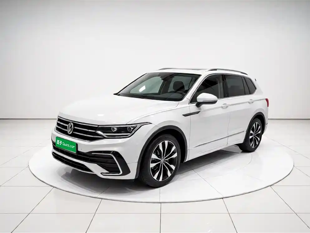 Volkswagen Volkswagen Tiguan L 380TSI AWD R-Line 2022