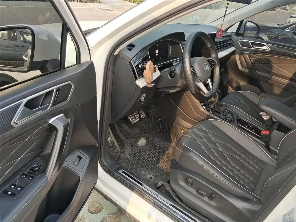 Volkswagen Volkswagen Tiguan L 380TSI AWD R-Line 2022 - thumbnail 12