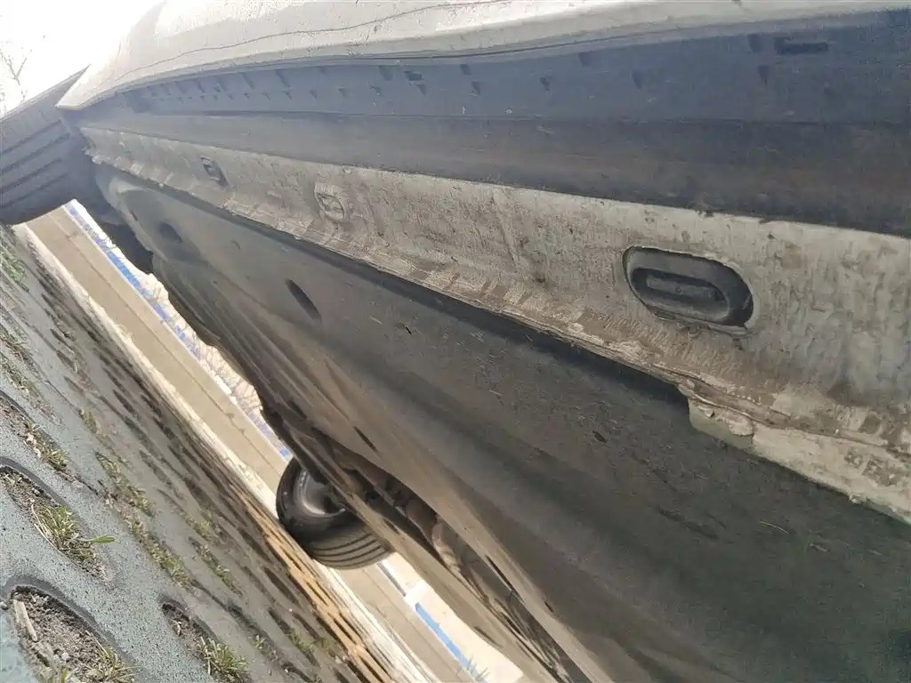Volkswagen Volkswagen Tiguan L 380TSI AWD R-Line 2022 - thumbnail 17