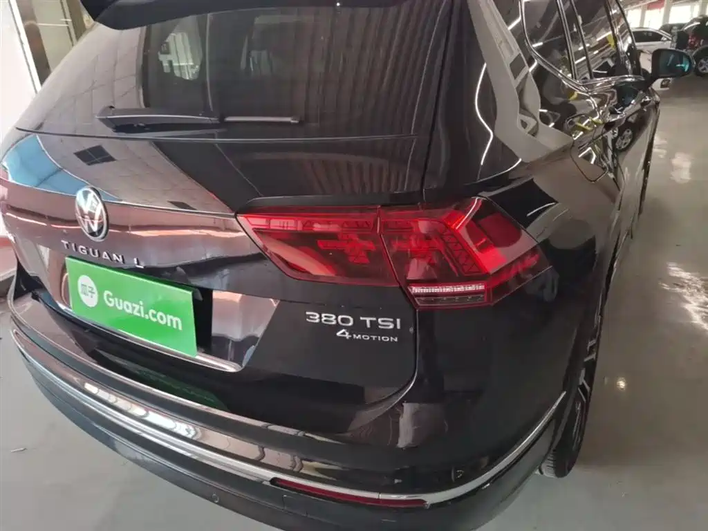 Volkswagen Volkswagen Tiguan L 2021 380TSI AWD R-Line 7-Seater 2021 - thumbnail 8