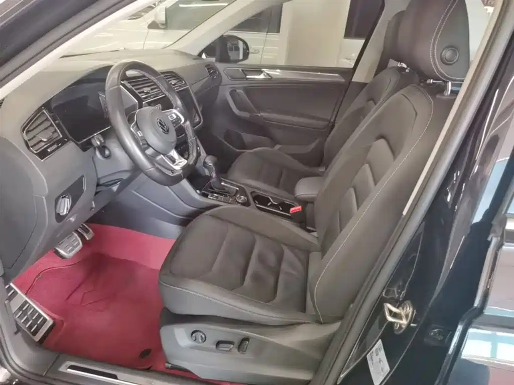 Volkswagen Volkswagen Tiguan L 2021 380TSI AWD R-Line 7-Seater 2021 - thumbnail 15