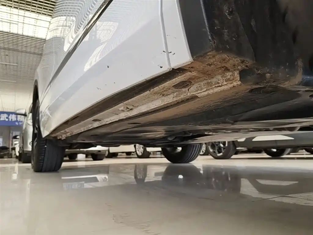 Volkswagen Tiguan L 380TSI AWD R-Line 2022 - thumbnail 21
