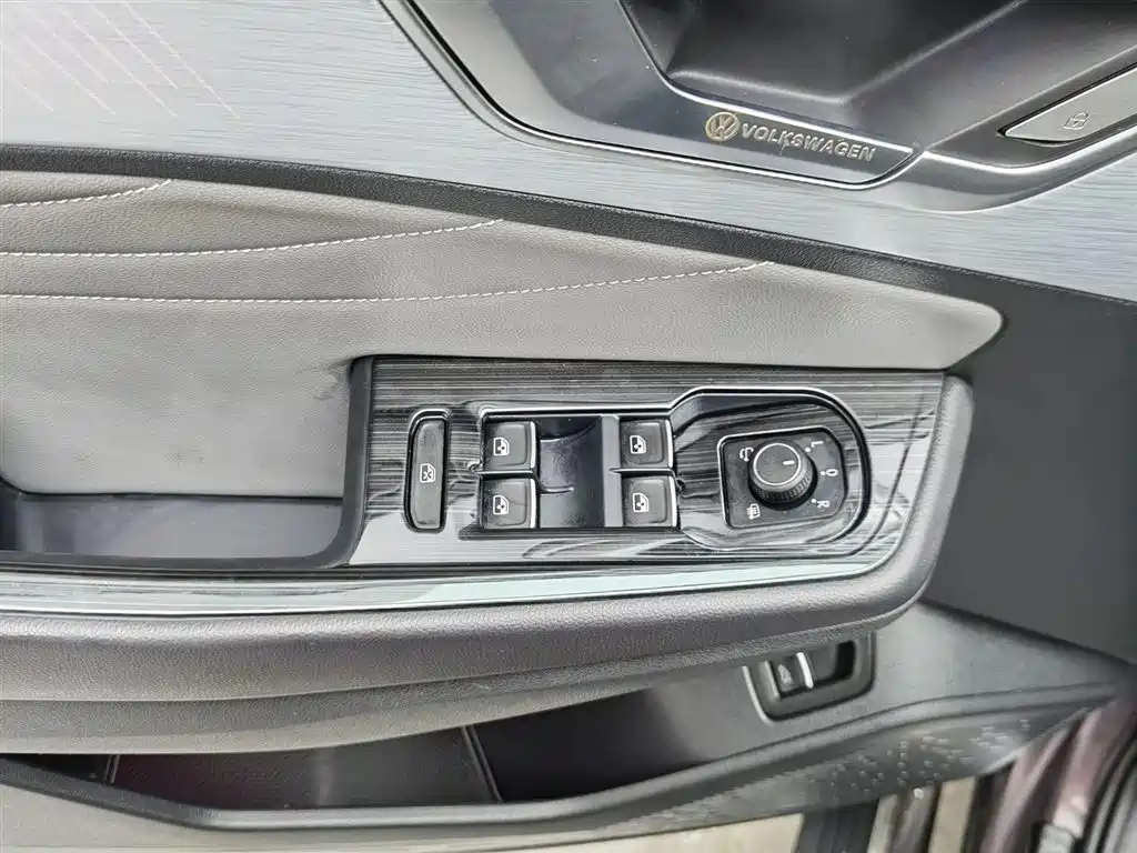 Volkswagen Volkswagen Talagon 2021 380TSI AWD R-Line Tuo Jing Edition 2021 - thumbnail 9