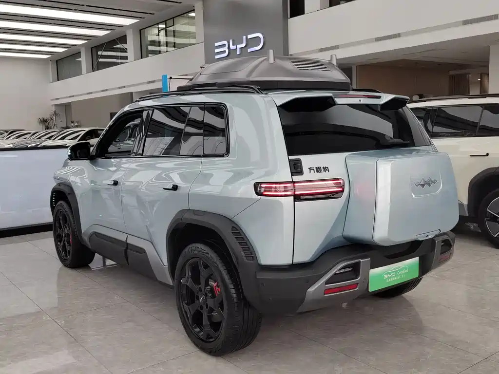 Fang Cheng Bao Titan 3 2025 501KM AWD Drone Edition 2025 - thumbnail 9