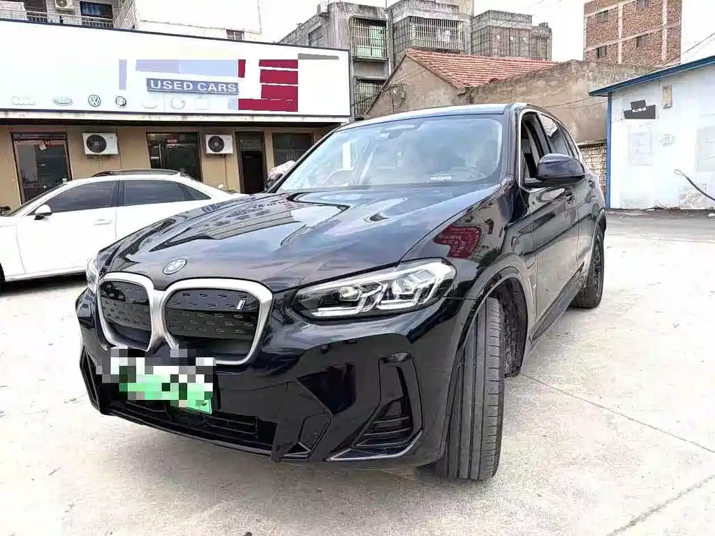 BMW BMW iX3 2024 Leading Edition 2024