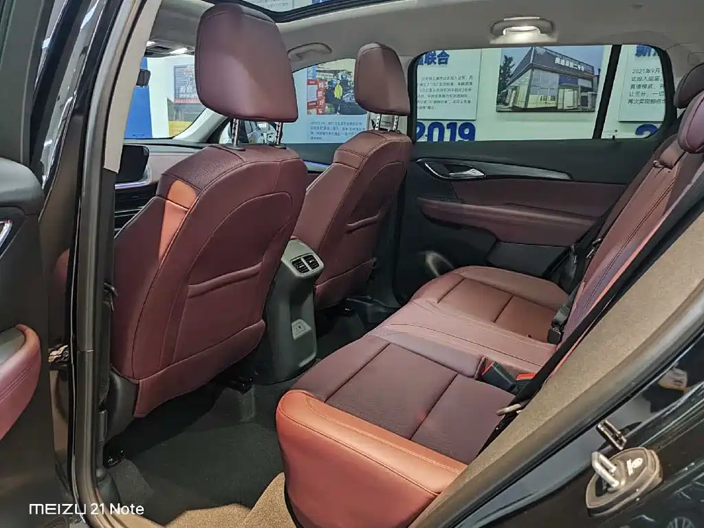 Buick Buick Envision Plus 28T FWD Platinum Edition 2025 - thumbnail 13