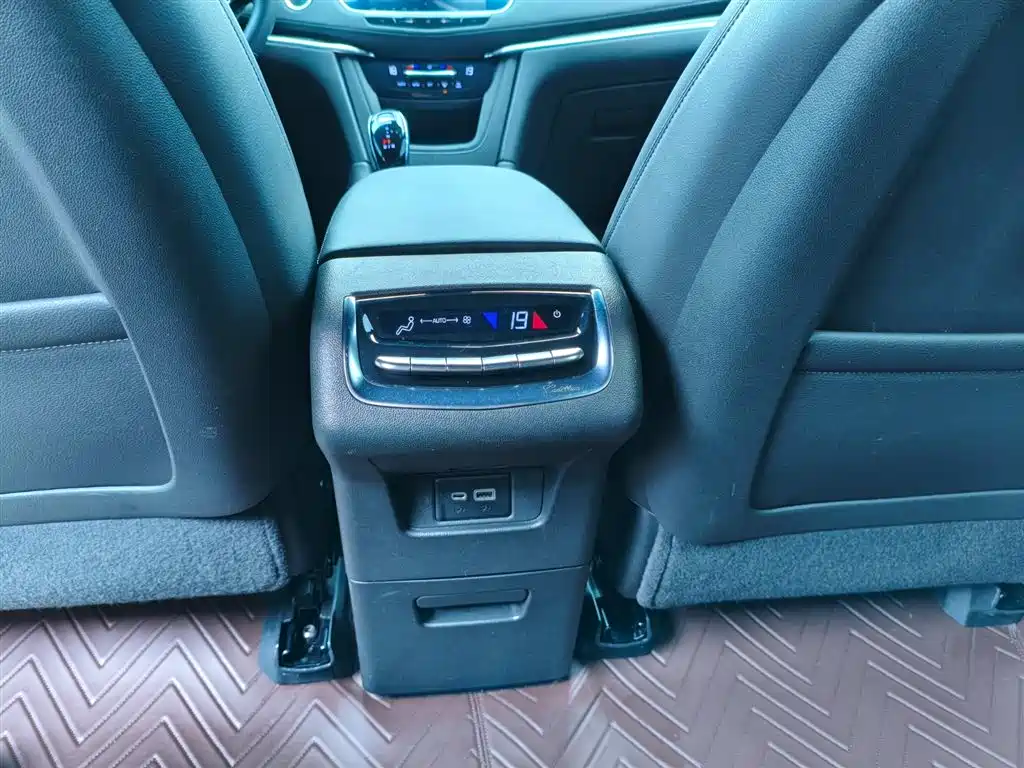 Cadillac Cadillac XT6 2.0T AWD Fashion 2020 - thumbnail 15