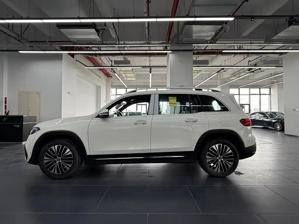 Mercedes-Benz Mercedes-Benz EQB 260 2026 - thumbnail 3