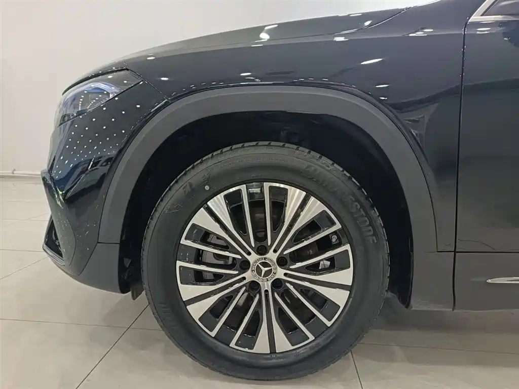 Mercedes-Benz Mercedes-Benz EQB 260 2025 - thumbnail 2