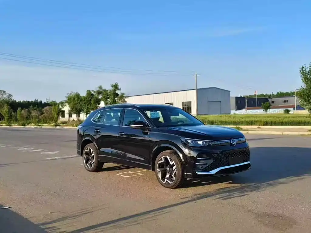 Volkswagen Tiguan L 2025 PRO 380TSI AWD R-Line Zhi Zun Edition 2025 - thumbnail 2