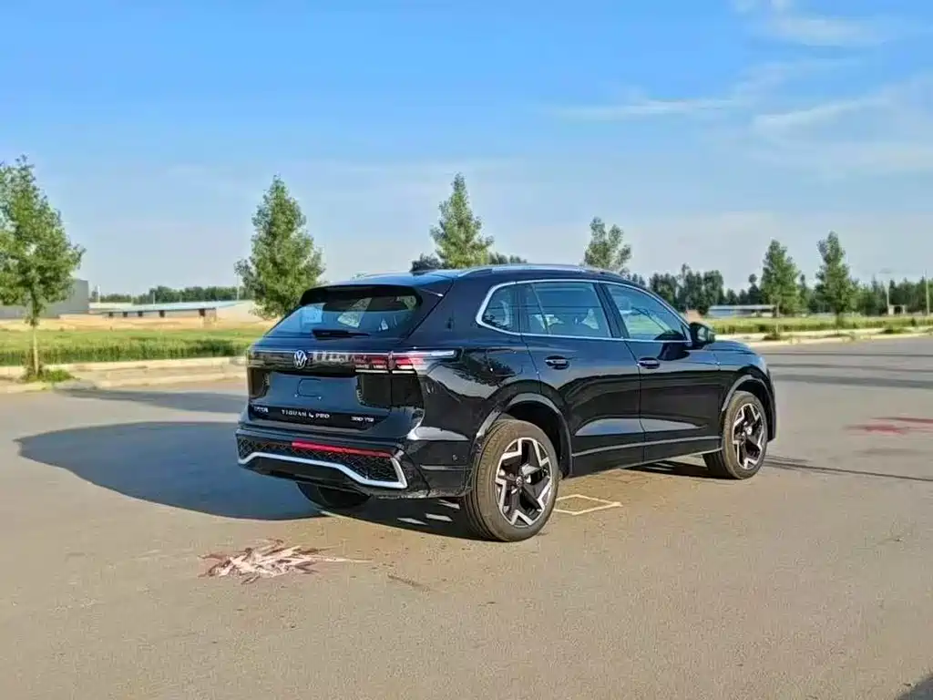 Volkswagen Tiguan L 2025 PRO 380TSI AWD R-Line Zhi Zun Edition 2025 - thumbnail 8