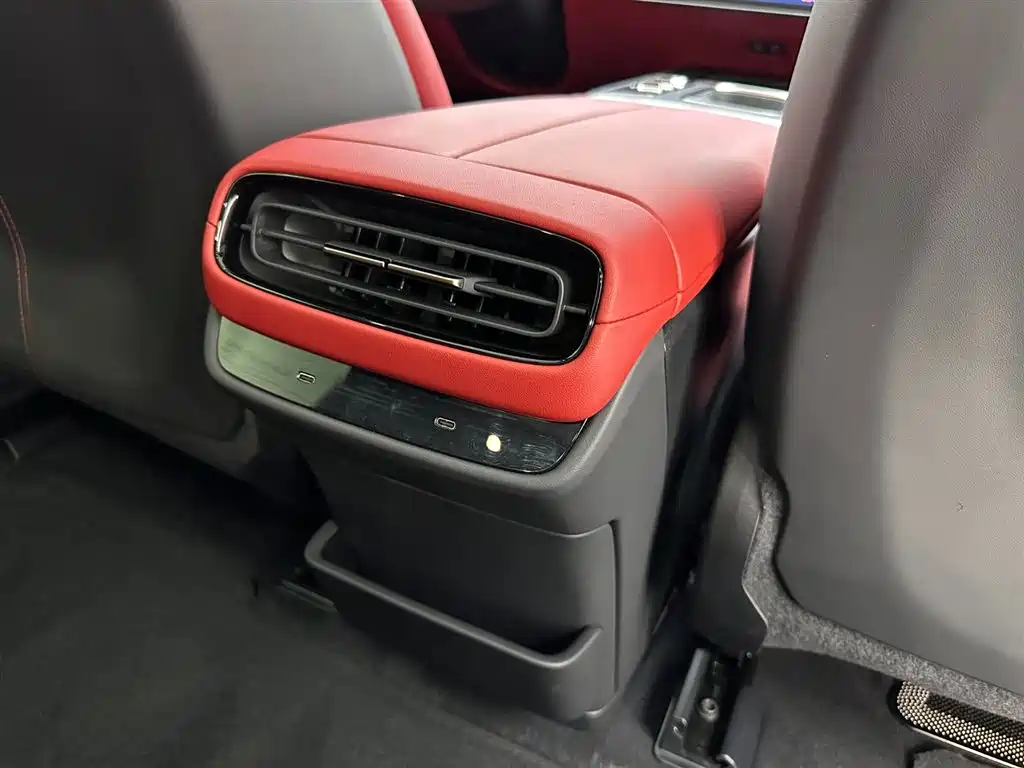 Xiaomi Auto Xiaomi SU7 2024 RWD Long Range Intelligent Driving Edition 2025 - thumbnail 23