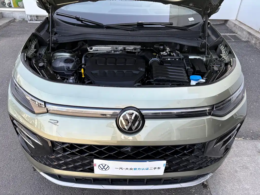 Volkswagen Tayron L 380TSI AWD Luxury Easy Package 2025 - thumbnail 3
