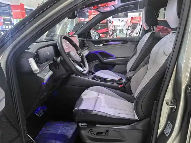 Volkswagen Volkswagen Tayron L 2025 380TSI AWD Luxury Easy Package 2025 - thumbnail 6