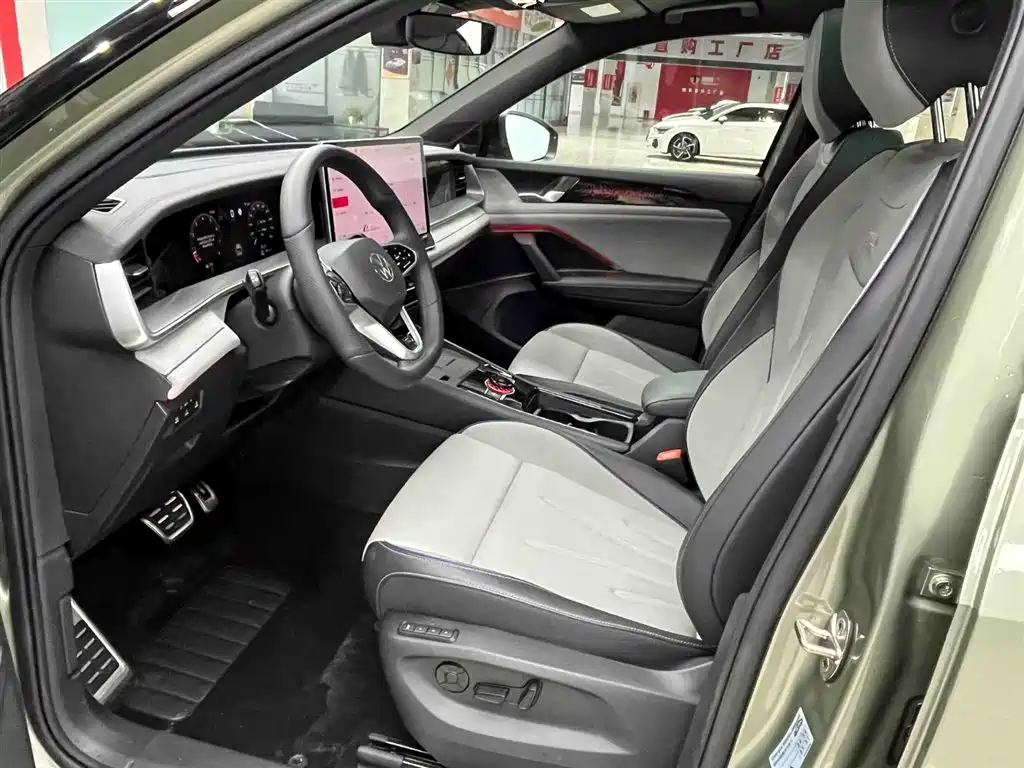 Volkswagen Tayron L 380TSI AWD Luxury Easy Package 2025 - thumbnail 11