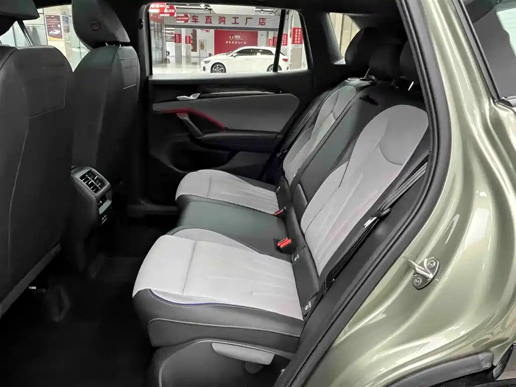 Volkswagen Tayron L 380TSI AWD Luxury Easy Package 2025 - thumbnail 15