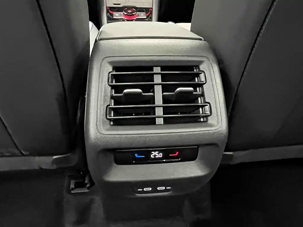 Volkswagen Tayron L 380TSI AWD Luxury Easy Package 2025 - thumbnail 16