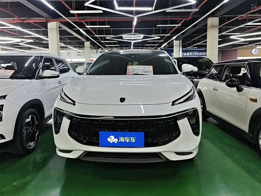 Dongfeng Fengxing Dongfeng Forthing T5 EVO 1.5TD DCT Diamond 2023 - thumbnail 2