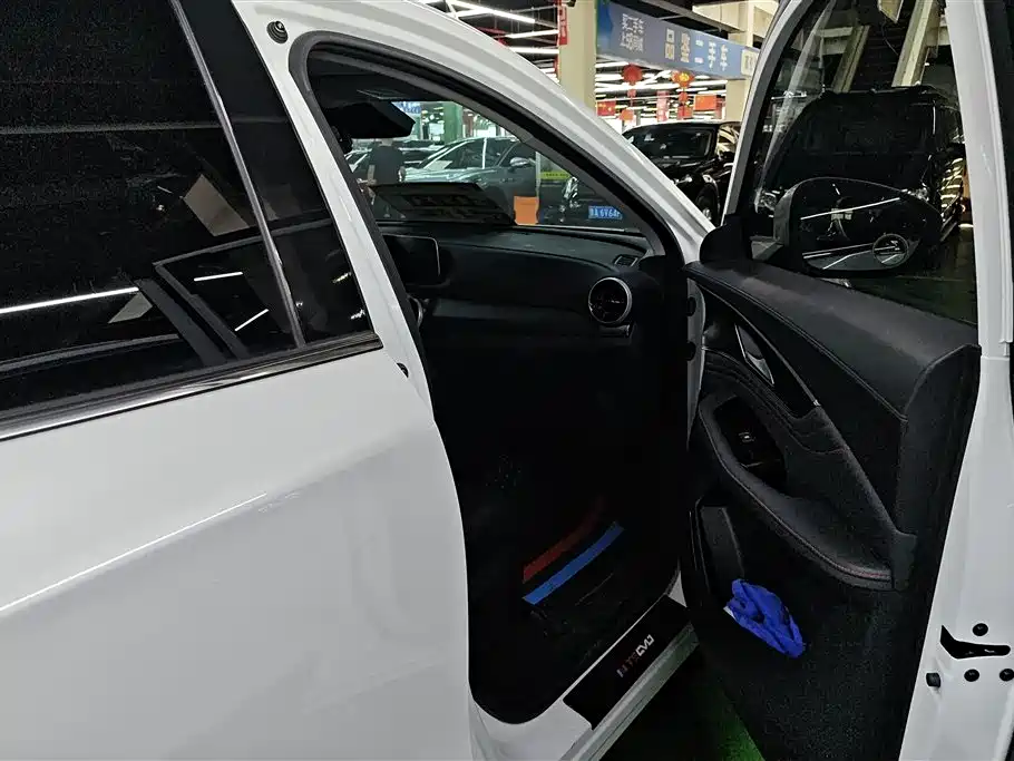 Dongfeng Fengxing Dongfeng Forthing T5 EVO 1.5TD DCT Diamond 2023 - thumbnail 8