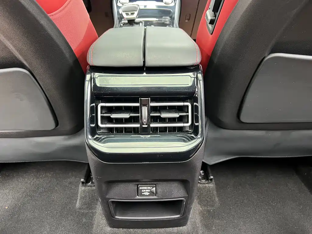 Dongfeng Forthing Forthing T5 EVO 1.5TD DCT Xingyao 2022 - thumbnail 19