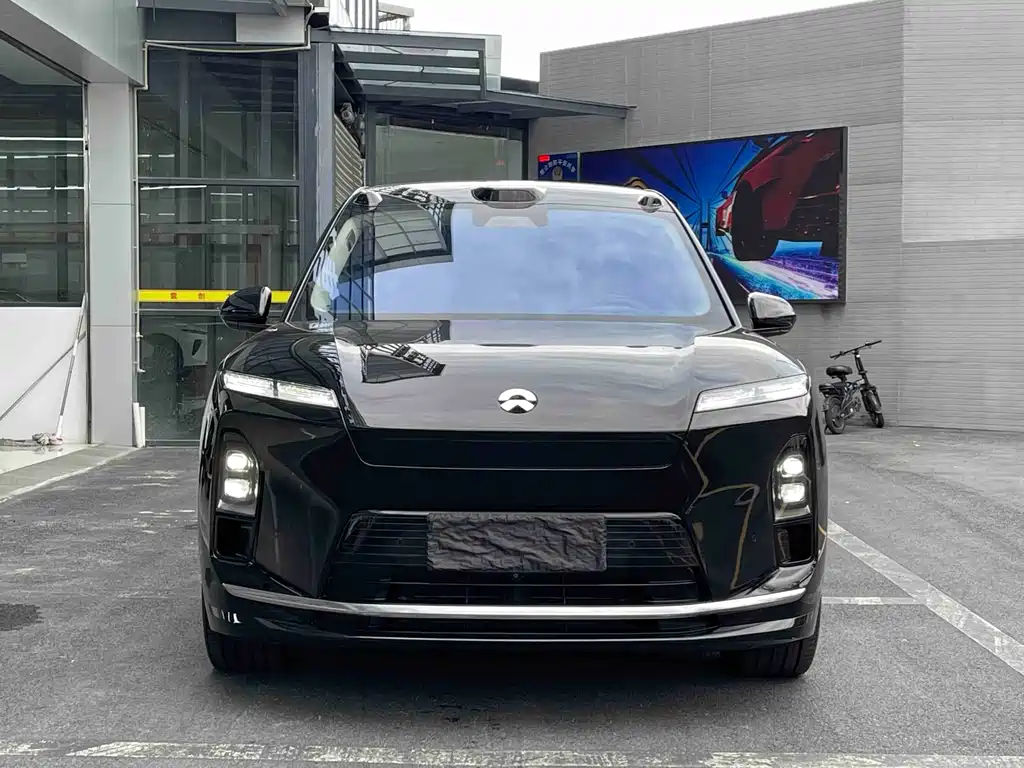 NIO NIO ES8 2026 6-Seater Executive Luxury Edition 2025 - thumbnail 3