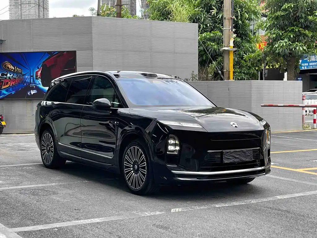 NIO NIO ES8 2026 6-Seater Executive Luxury Edition 2025 - thumbnail 4
