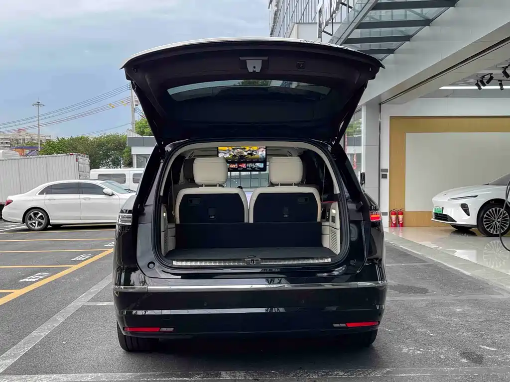 NIO NIO ES8 2026 6-Seater Executive Luxury Edition 2025 - thumbnail 14