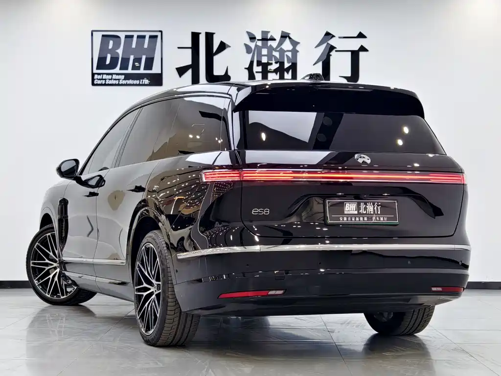NIO NIO ES8 2025 - thumbnail 6