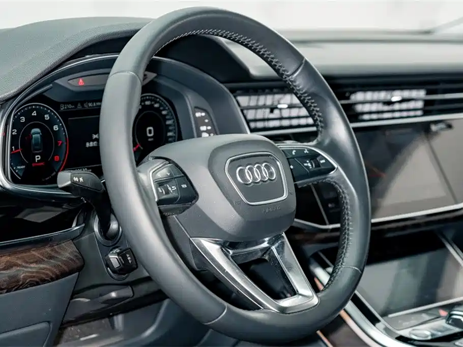 Audi Audi Q8 2019 45 TFSI Premium Dynamic Model 2020 - thumbnail 9