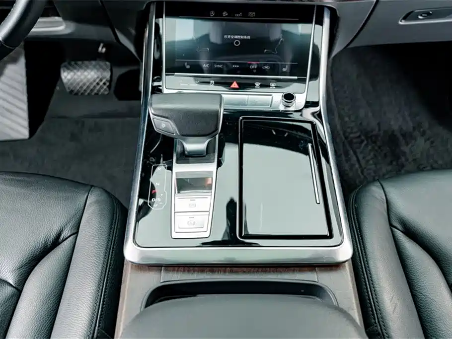 Audi Audi Q8 2019 45 TFSI Premium Dynamic Model 2020 - thumbnail 13