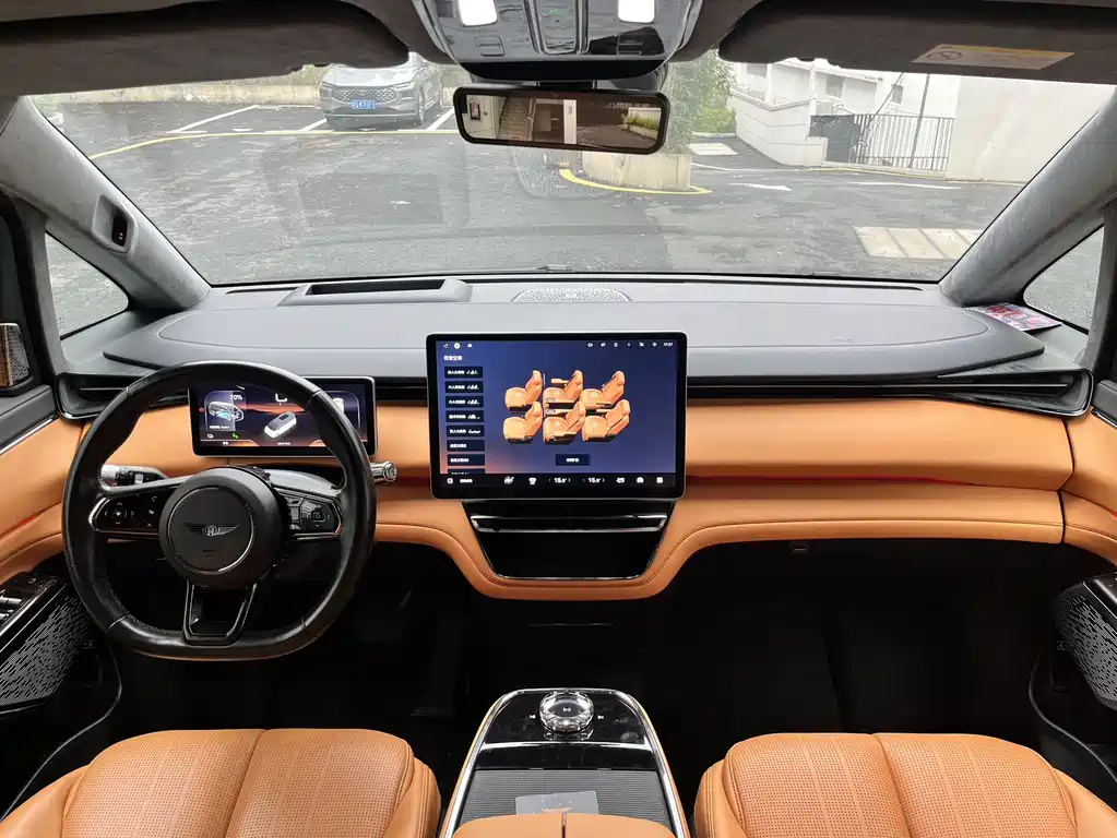 Geely Galaxy L380 2024 140kWh 6-Seater AWD Ultra 2024 - thumbnail 10