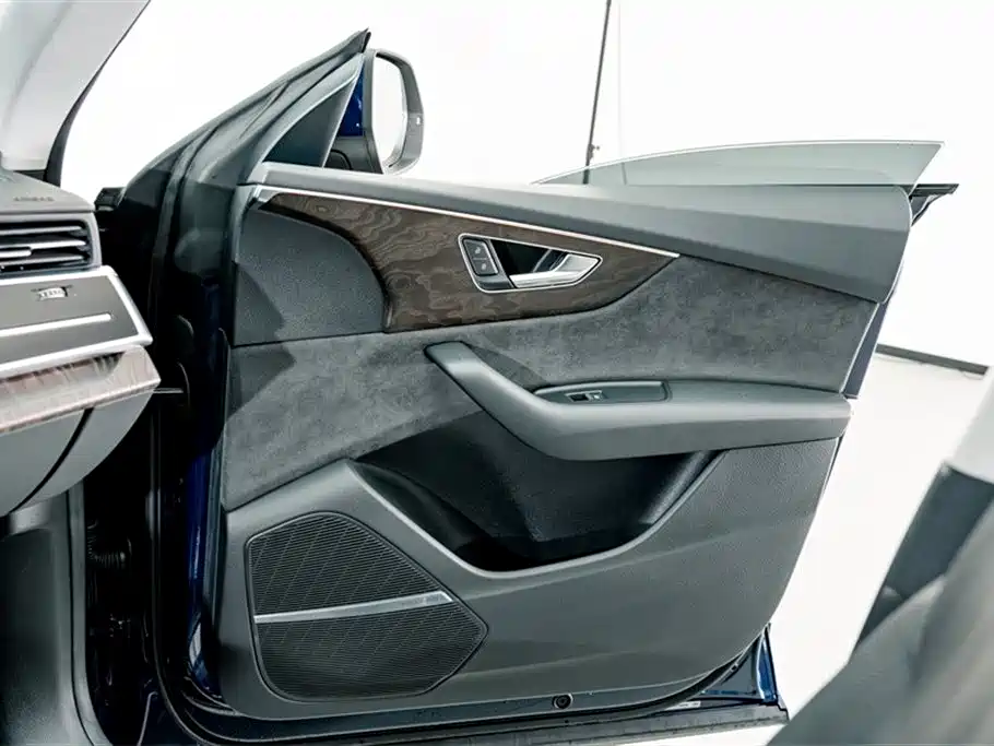 Audi Audi Q8 2019 45 TFSI Premium Dynamic Model 2020 - thumbnail 14