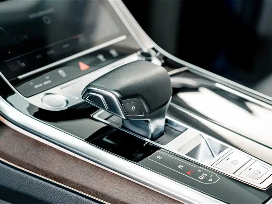 Audi Audi Q8 2019 45 TFSI Premium Dynamic Model 2020 - thumbnail 15