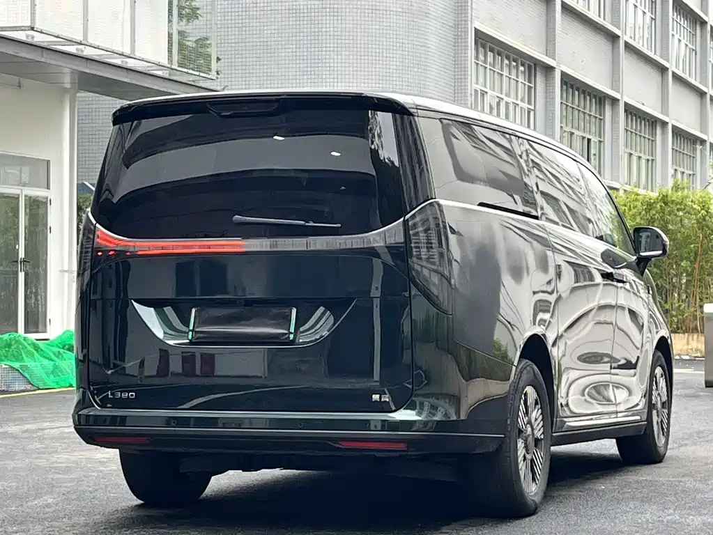 Geely Galaxy L380 2024 140kWh 6-Seater AWD Ultra 2024 - thumbnail 16